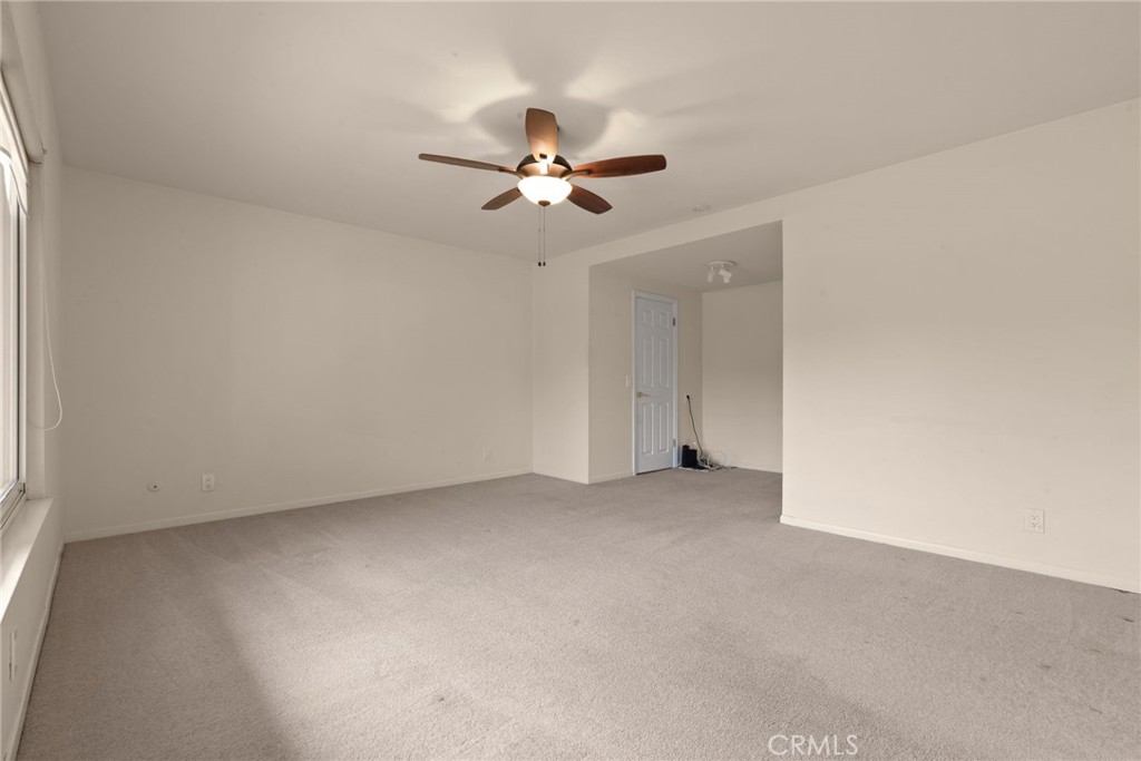 1529 E San Alto Property Photo 33