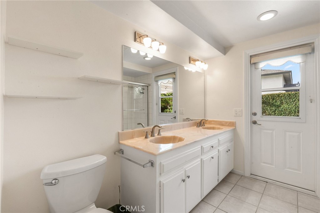 1529 E San Alto Property Photo 38