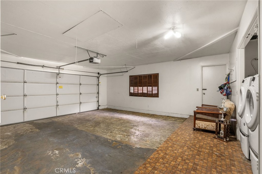 1529 E San Alto Property Photo 42