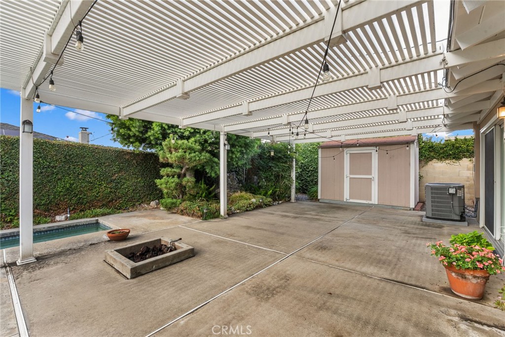 1529 E San Alto Property Photo 49