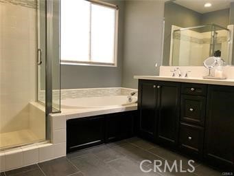 1168 Livingston Property Photo 4
