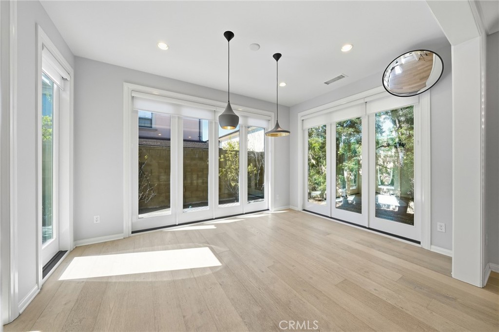 73 Island Coral Property Photo 11