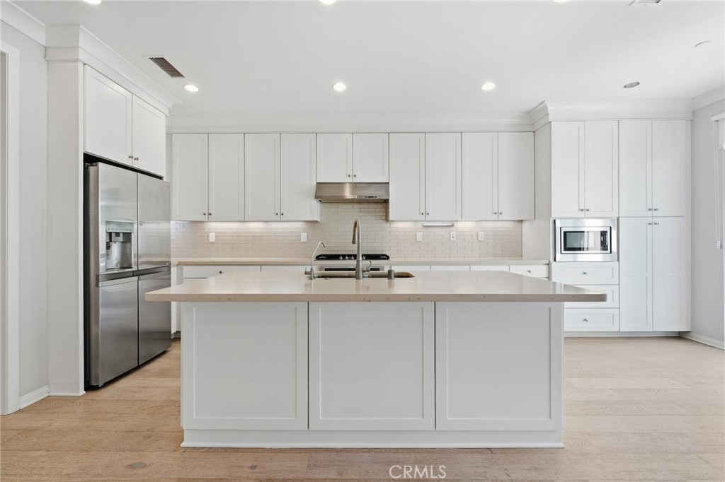 73 Island Coral Property Photo 16