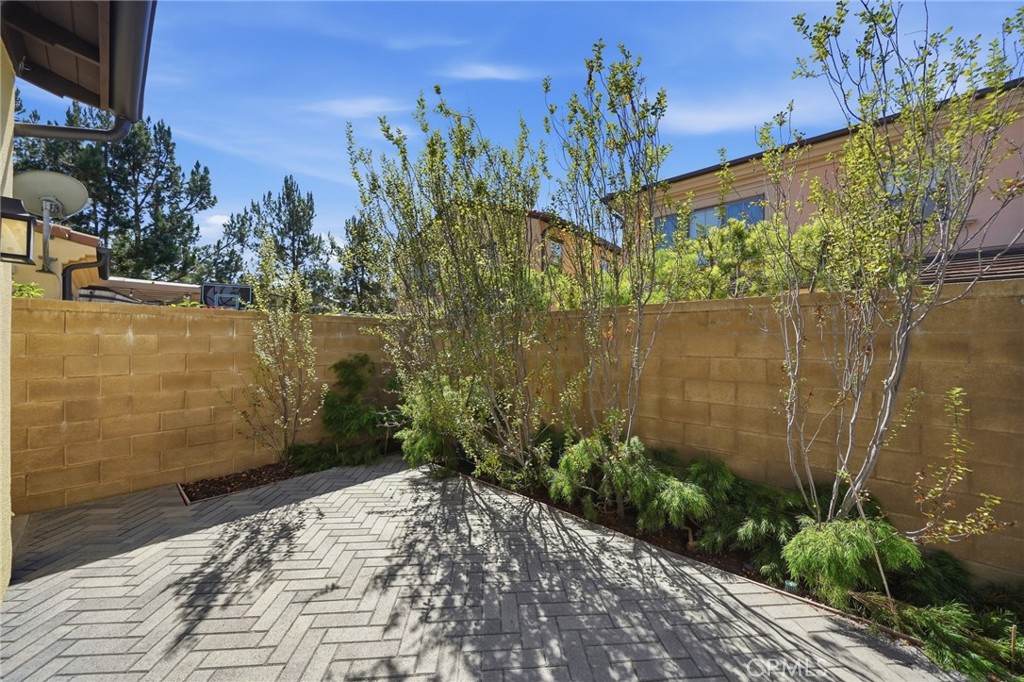 73 Island Coral Property Photo 36