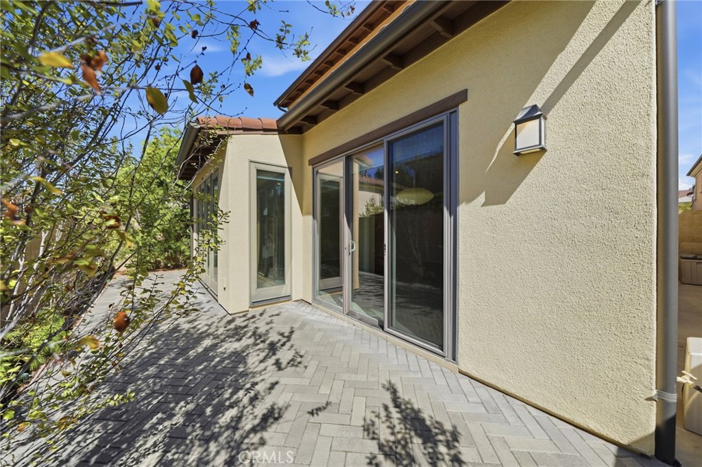 73 Island Coral Property Photo 37