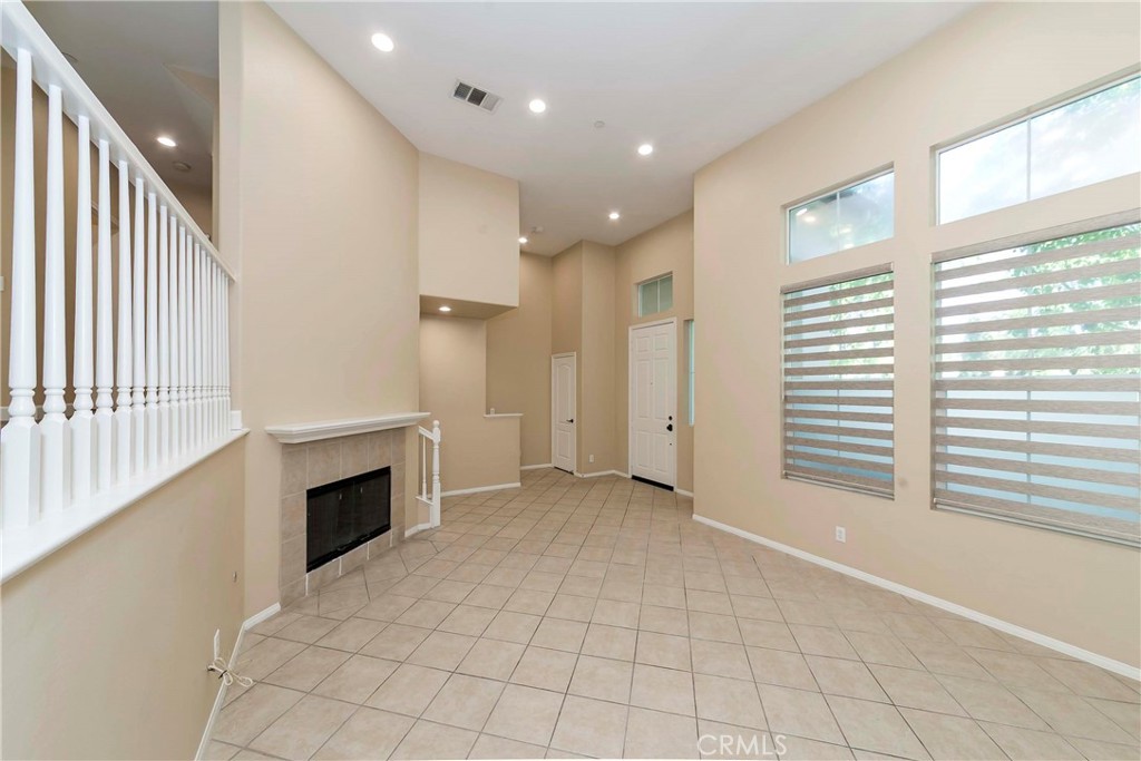 2169 Silva Property Photo 7