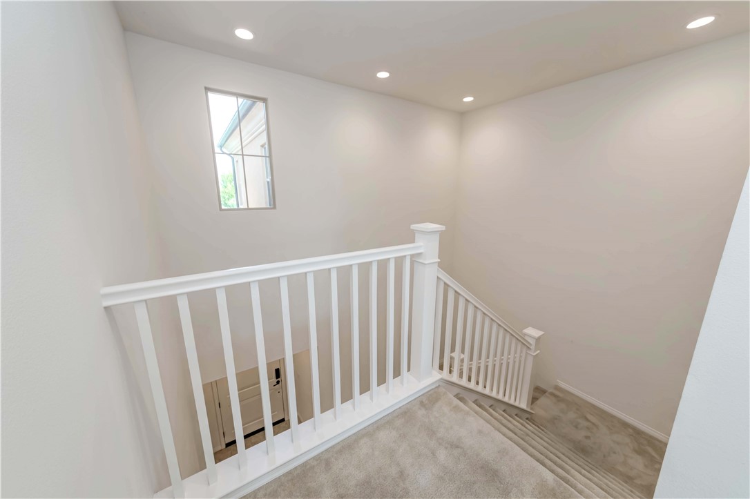 94 Parkwood Property Photo 12