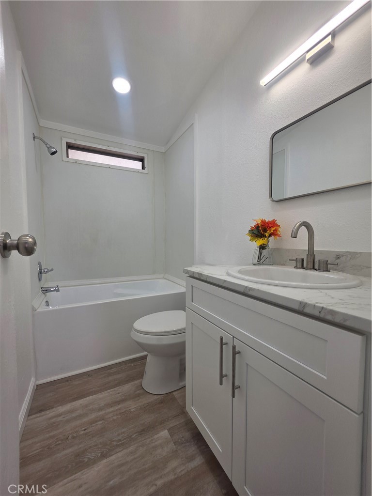 80 E Dawes Street 164 Property Photo 15