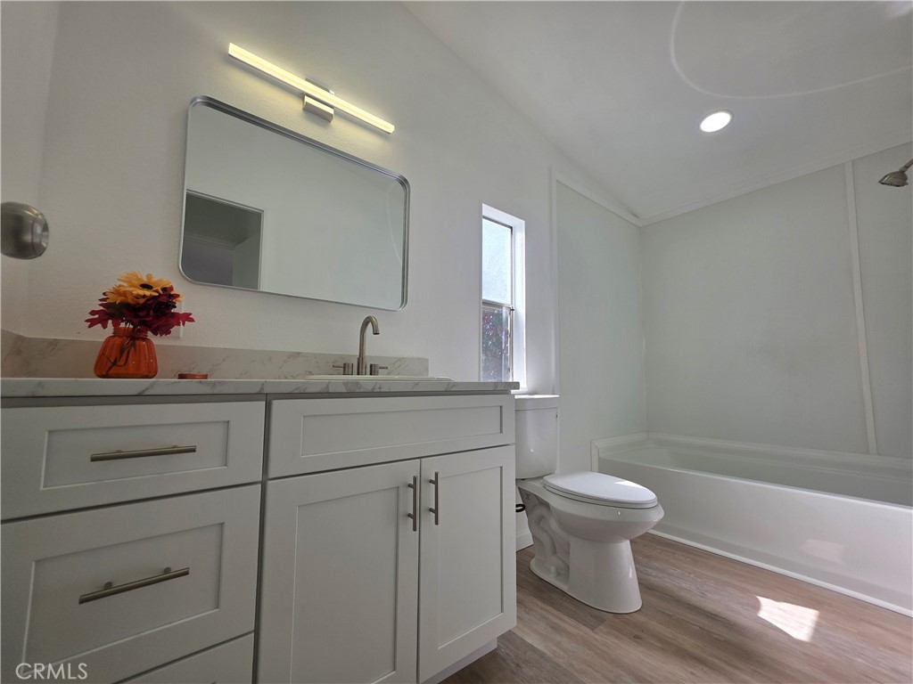 80 E Dawes Street 164 Property Photo 22