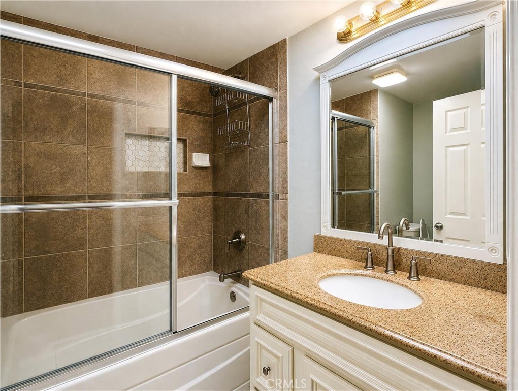 3131 Coral Property Photo 13