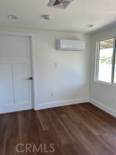 6822 Trask Ave Property Photo 3