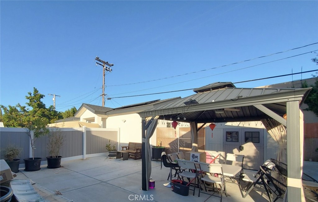 1738 Varna S Property Photo 30