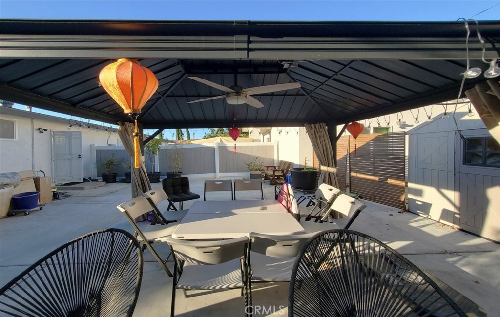 1738 Varna S Property Photo 34