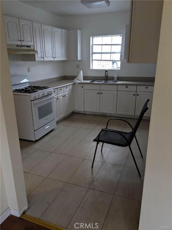 643 E Broadway Property Photo 1