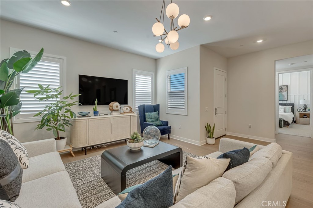 441 Sora Property Photo 8