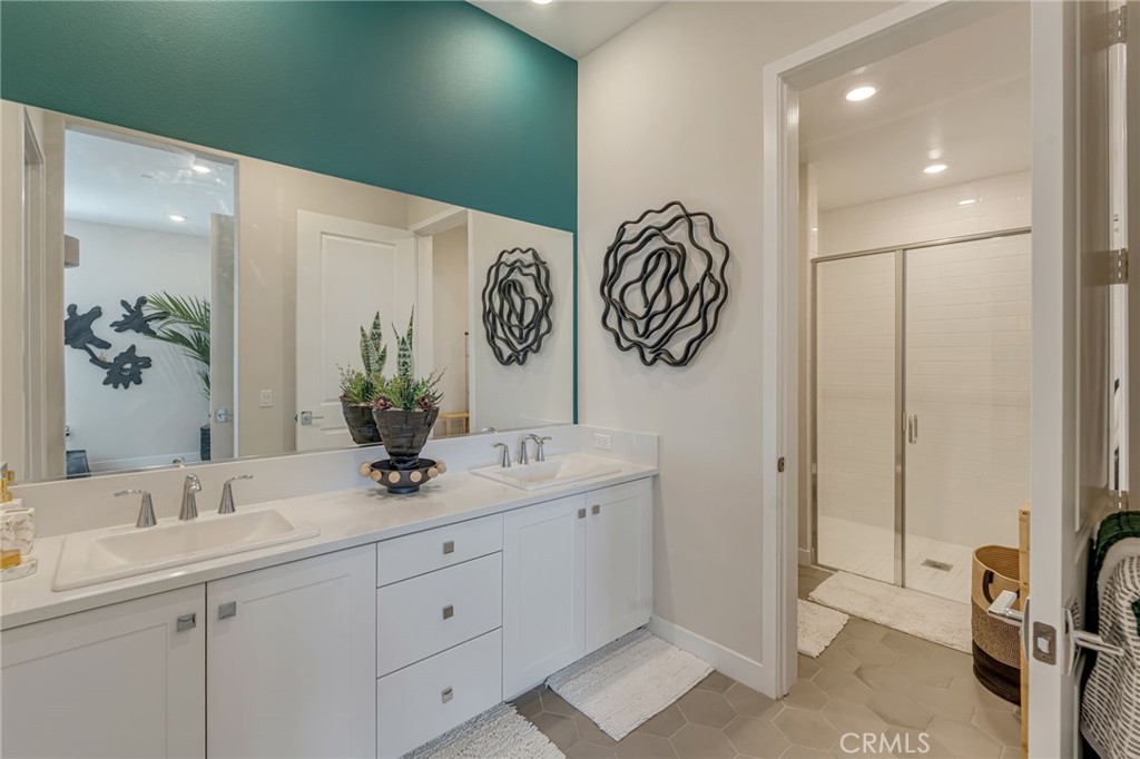 441 Sora Property Photo 18