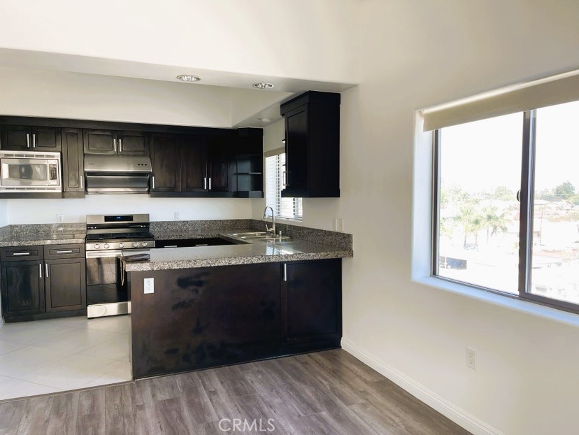 600 N Atlantic 325 Property Photo 6