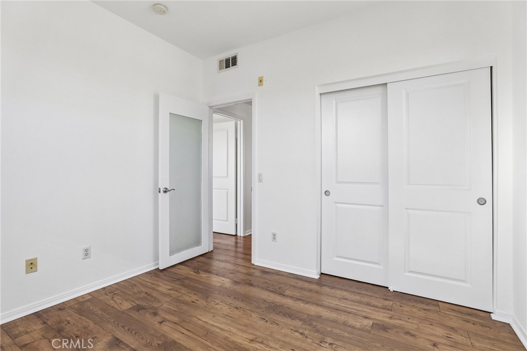 500 N Willowbrook K-8 Property Photo 13