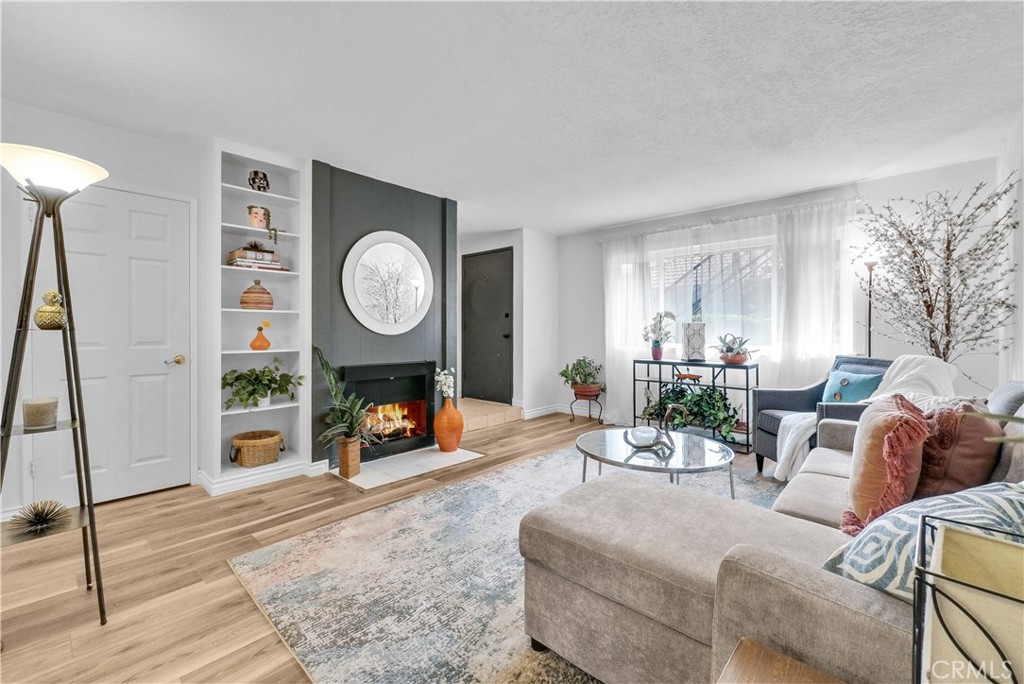3620 S Main C41
