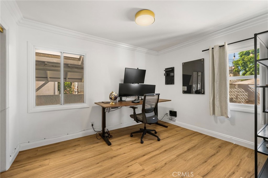 3763 Hackett Avenue Property Photo 22
