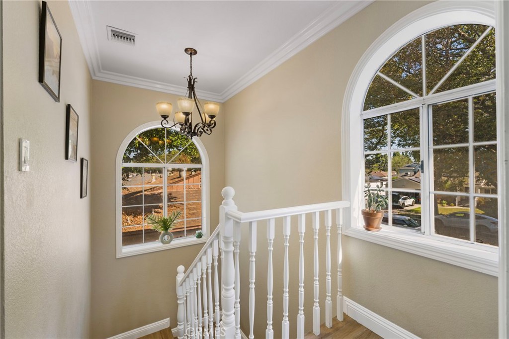3763 Hackett Avenue Property Photo 23
