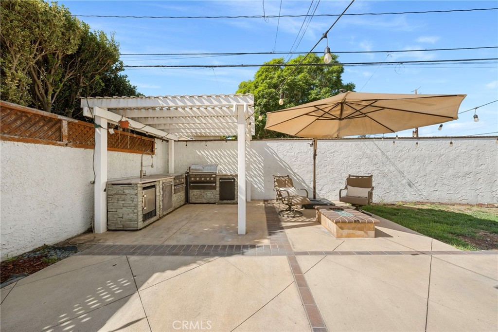 3763 Hackett Avenue Property Photo 36