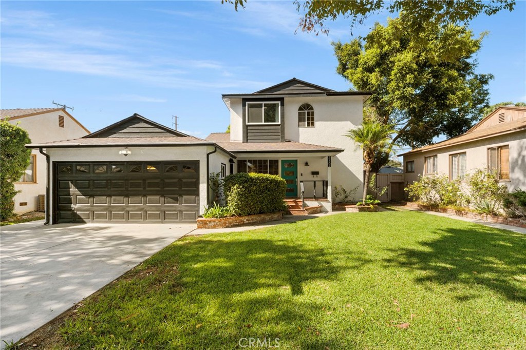 3763 Hackett Avenue Property Photo 44