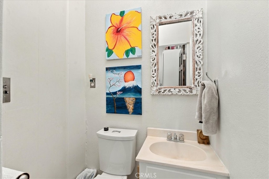 2408 Fairmont Property Photo 14