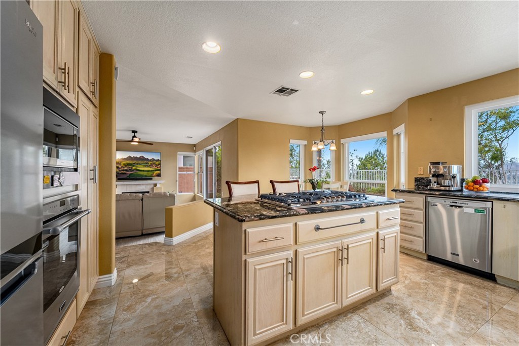8171 E Marblehead Way Property Photo 15
