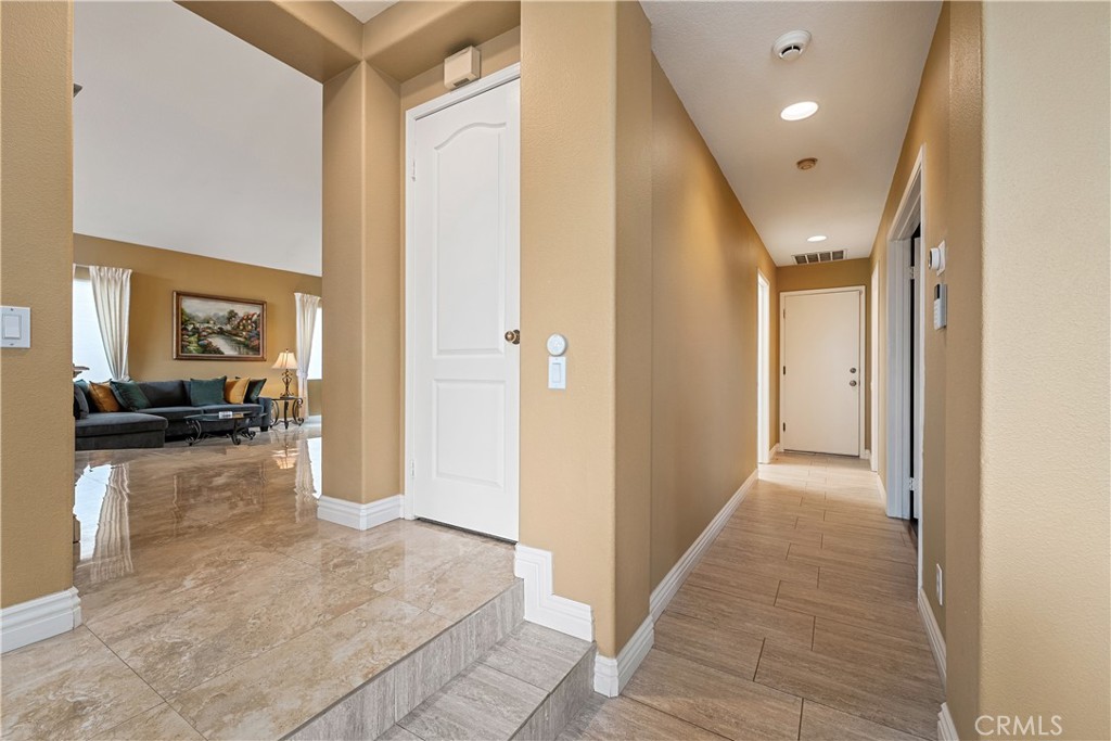 8171 E Marblehead Way Property Photo 25