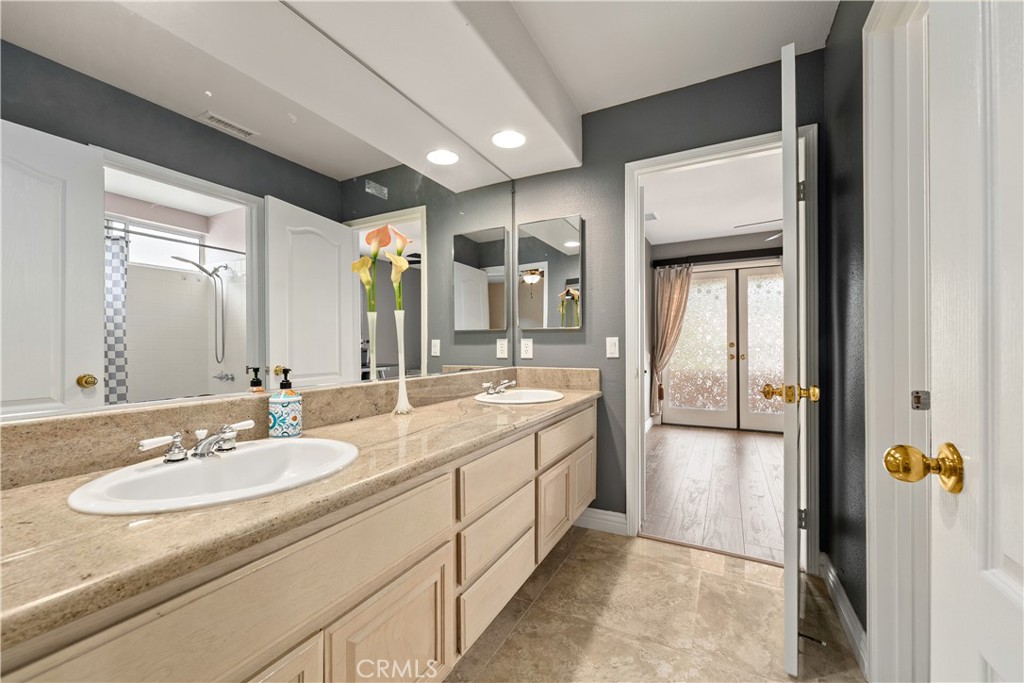 8171 E Marblehead Way Property Photo 38
