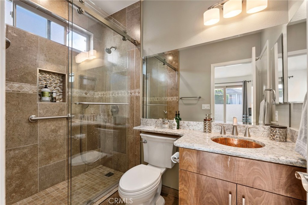 635 Edith Way Property Photo 15