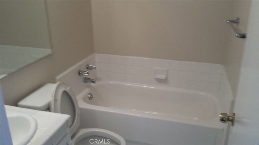 4474 Larwin Avenue Property Photo 4