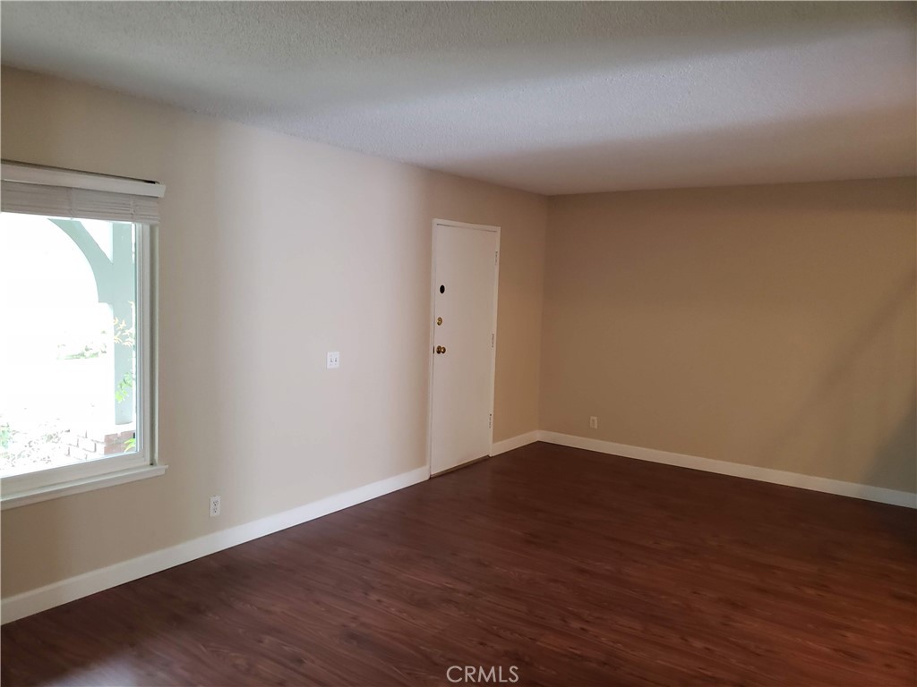 4474 Larwin Avenue Property Photo 13
