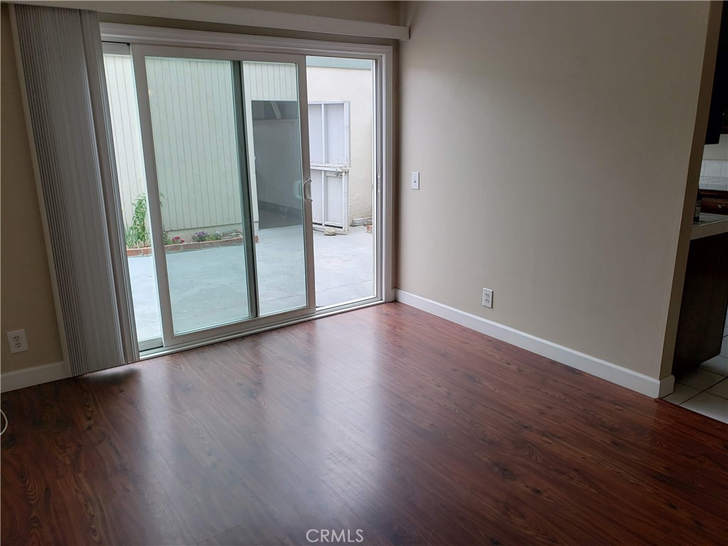 4474 Larwin Avenue Property Photo 17