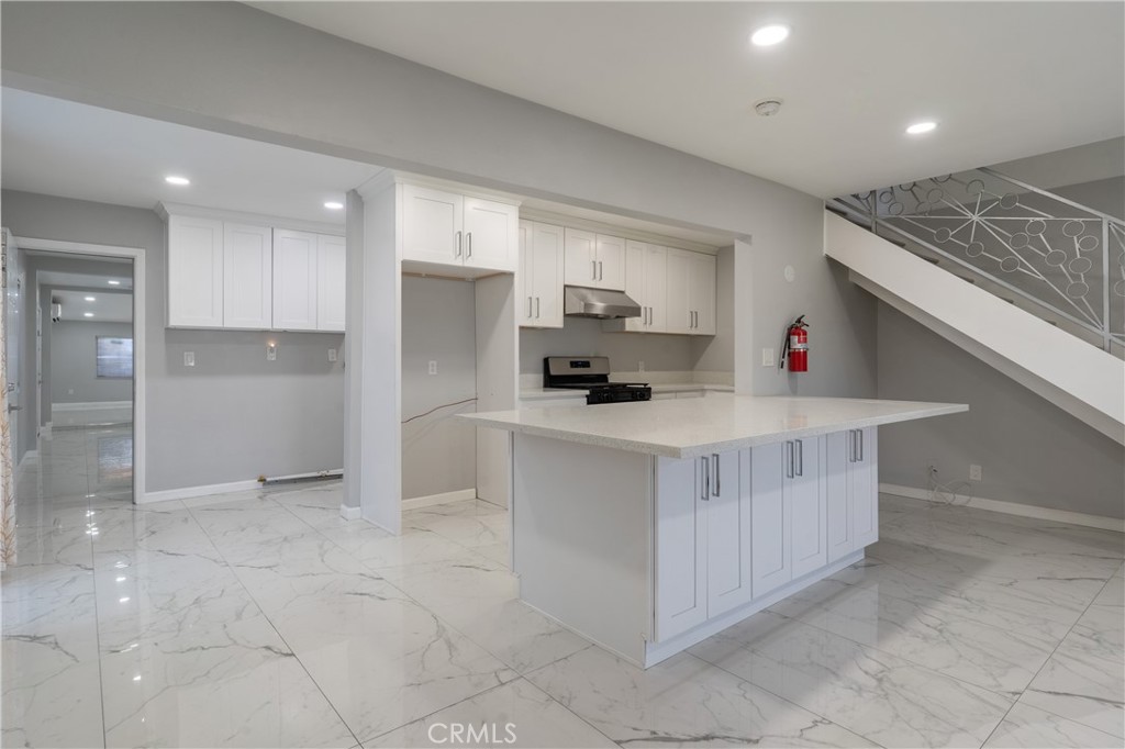 805 N Euclid Street Property Photo 1