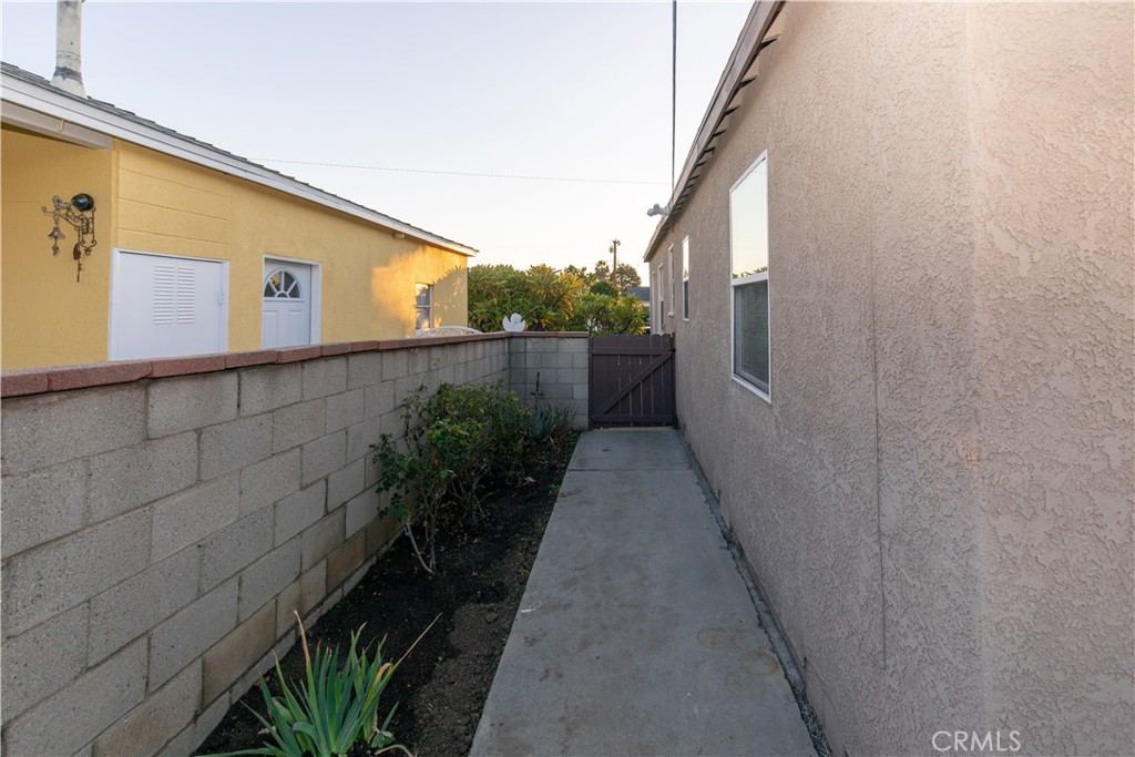 14835 Dalman Property Photo 15
