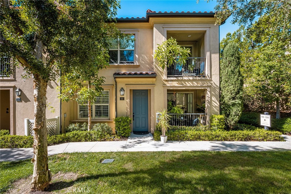 88 Capricorn Property Photo 1