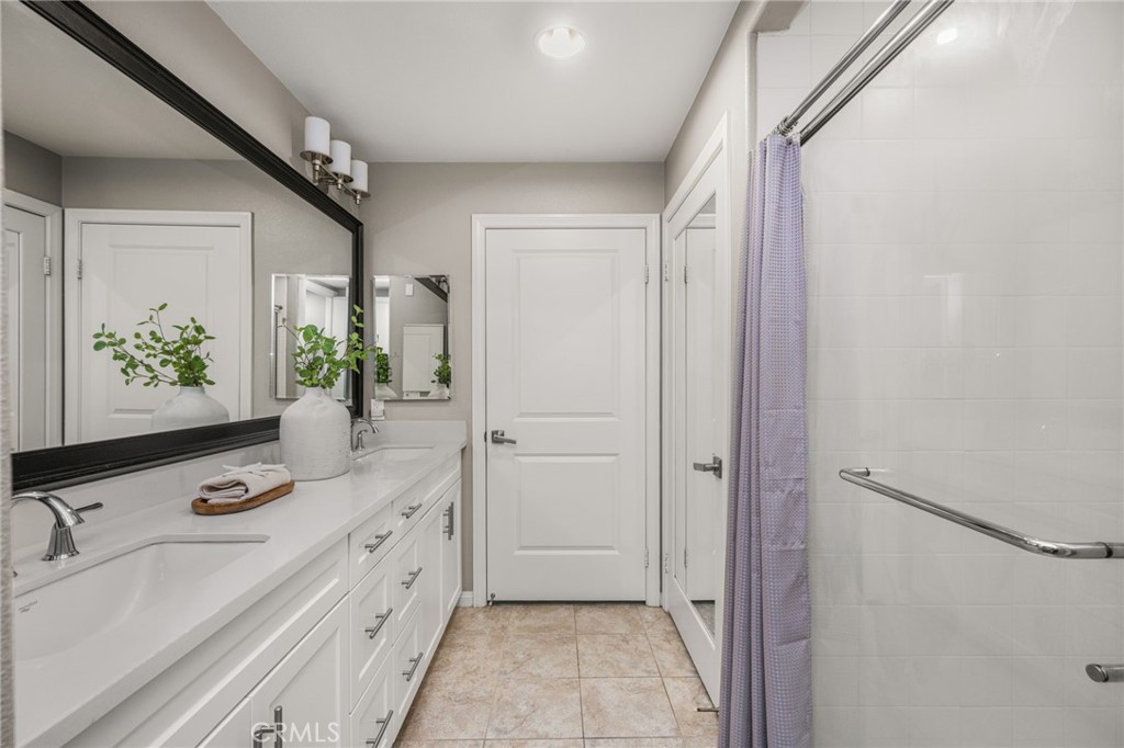 88 Capricorn Property Photo 14