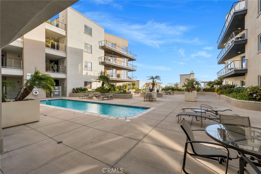 1400 E Ocean Boulevard 2402 Property Photo 37