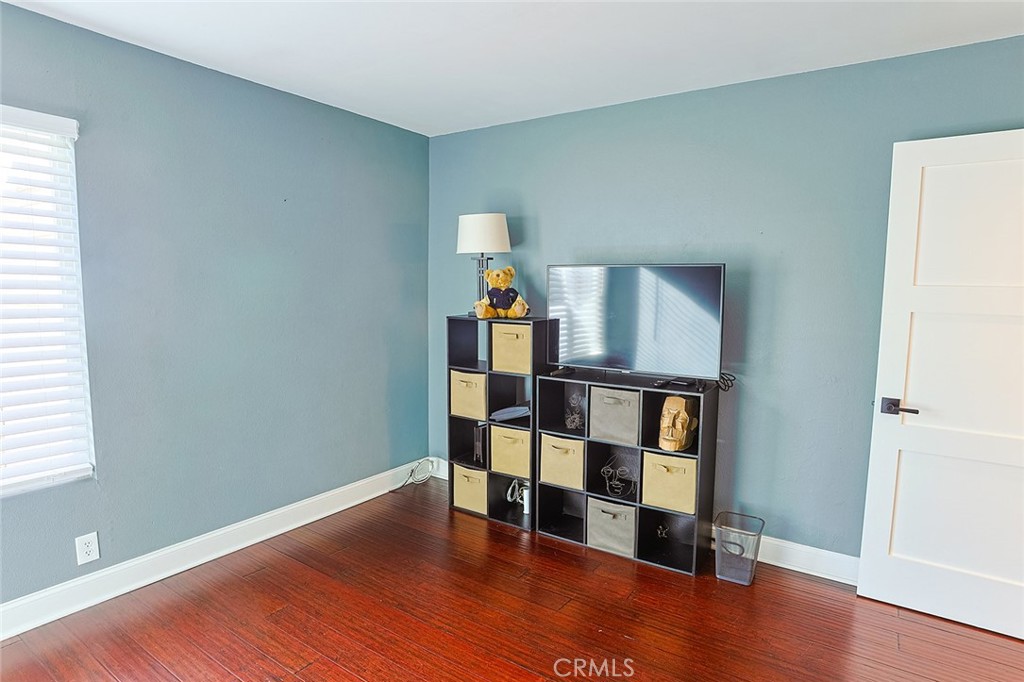 6915 E Shorecrest Property Photo 16