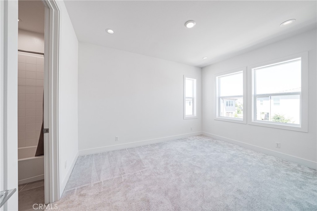 121 Bear Leaf Property Photo 27