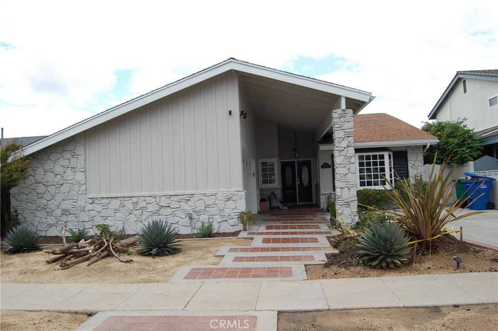 3191 Claremore Property Photo 2