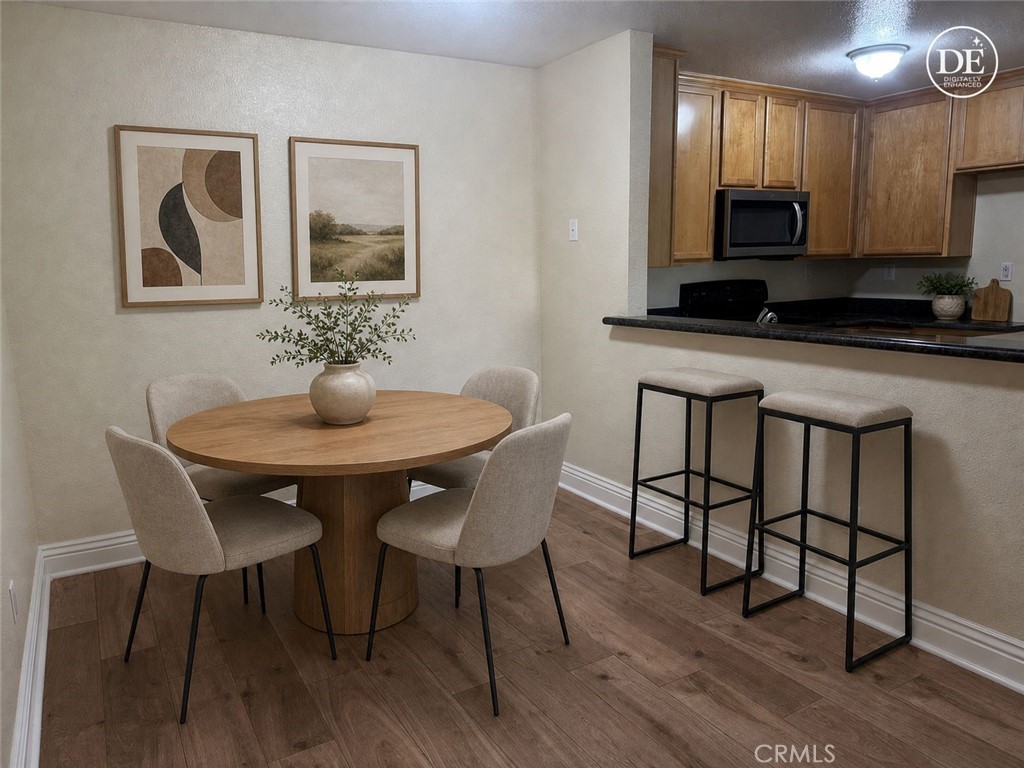 2325 Del Mar Way #106 Property Photo 6