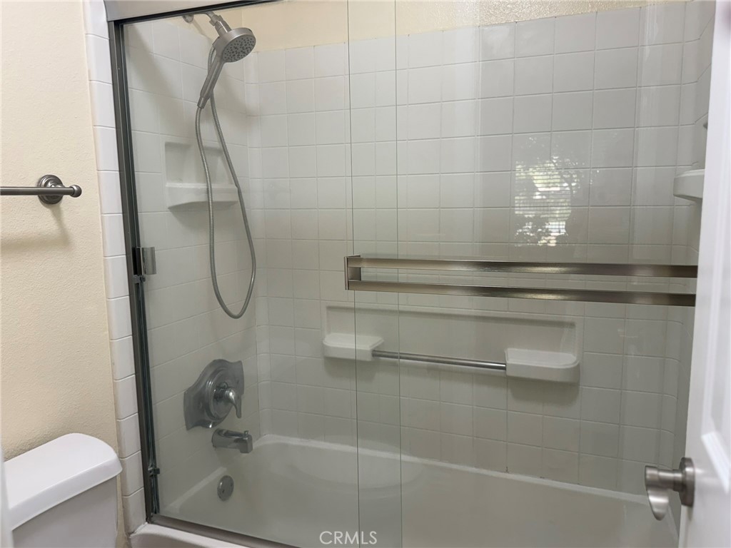 2325 Del Mar Way #106 Property Photo 13