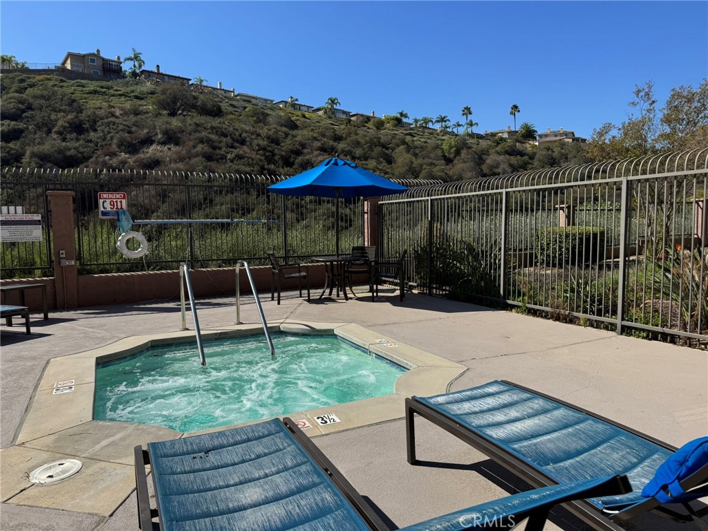 2325 Del Mar Way #106 Property Photo 27