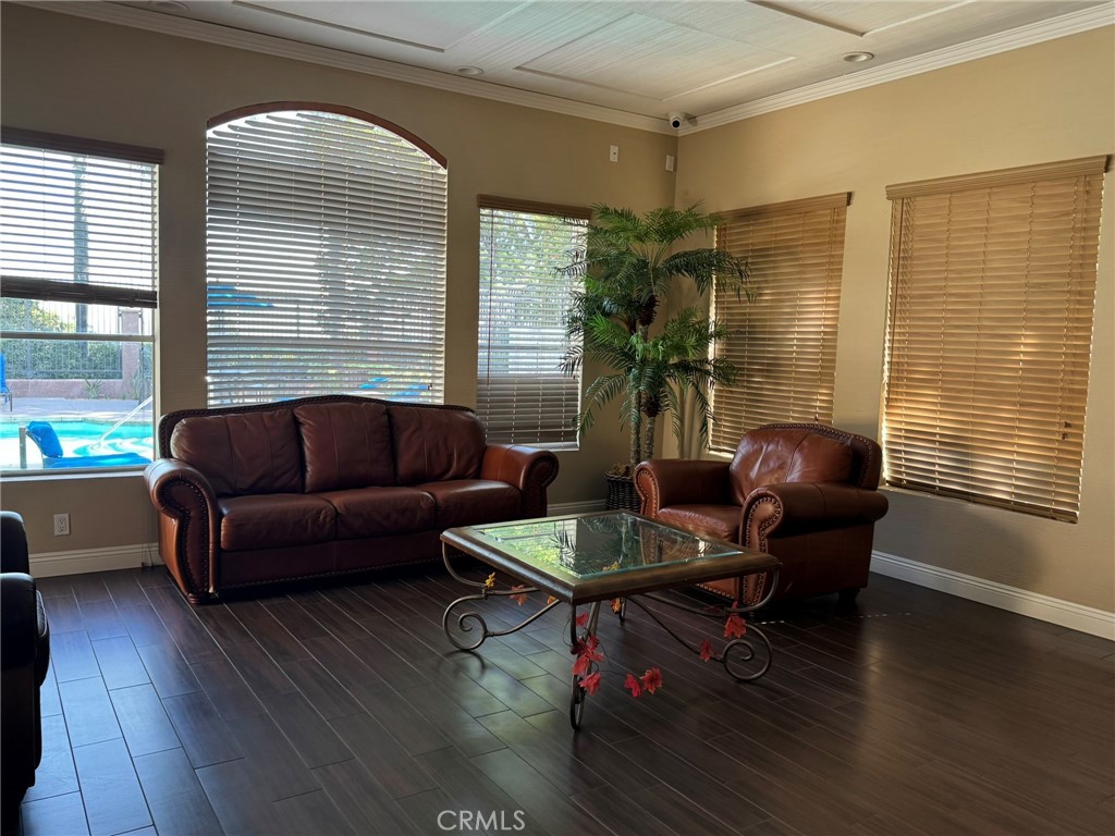 2325 Del Mar Way #106 Property Photo 36
