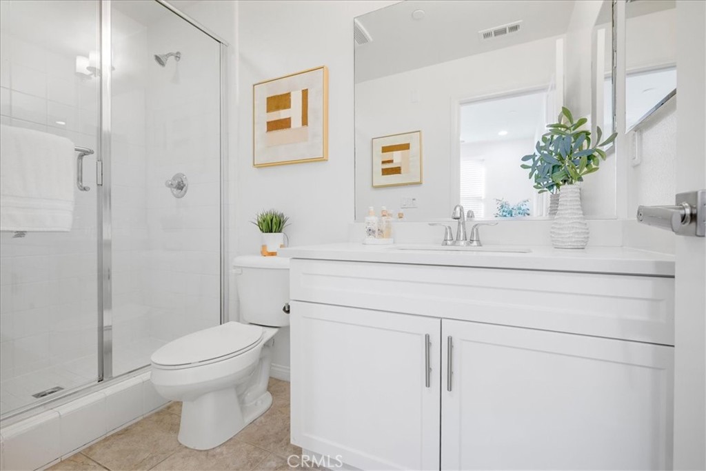 148 Capricorn Property Photo 8