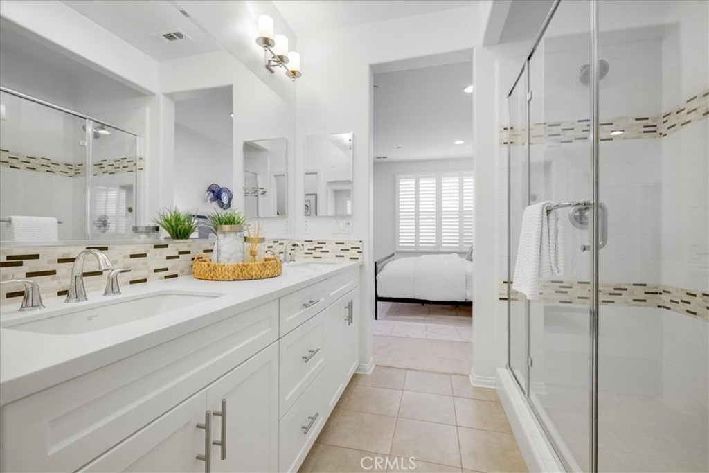 148 Capricorn Property Photo 48