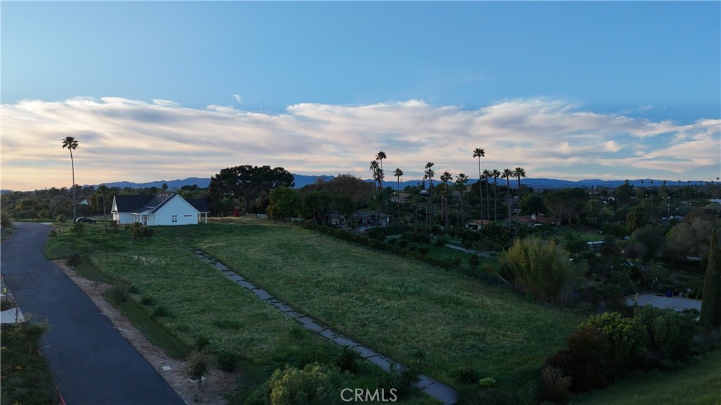 1940 Grey Rabbit Hollow Lane Property Photo 7
